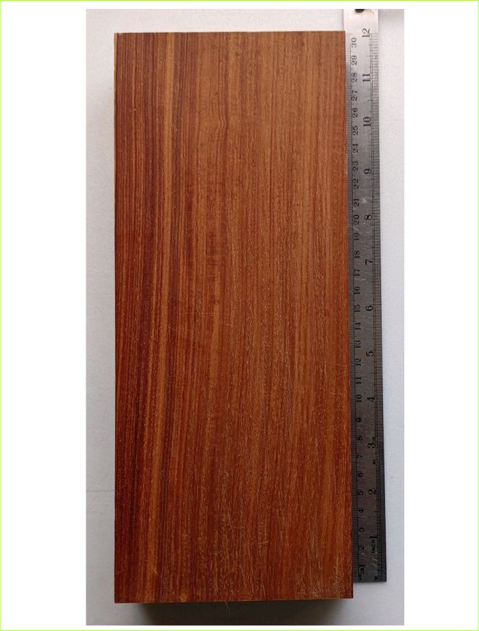 花梨材　カリン　銘木端材　アウトレット